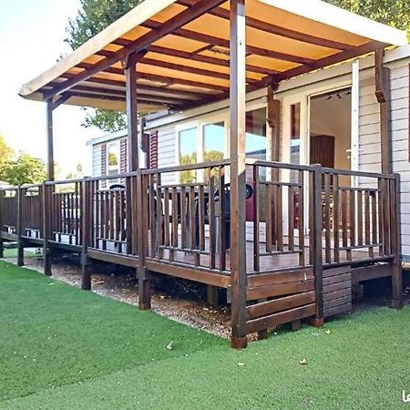 Le Moorea Mobilhome Camping Le Montourey 4 Etoiles Fréjus Eksteriør billede