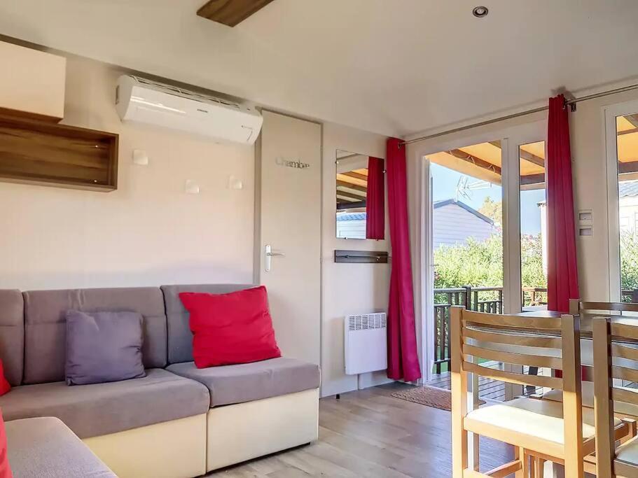 Le Moorea Mobilhome Camping Le Montourey 4 Etoiles Fréjus Eksteriør billede