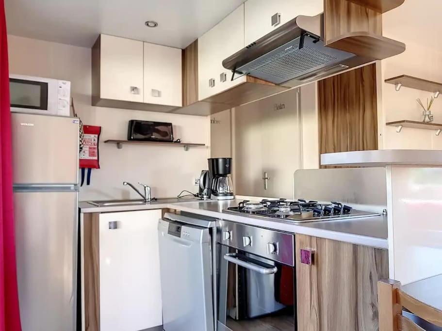 Le Moorea Mobilhome Camping Le Montourey 4 Etoiles Fréjus Eksteriør billede